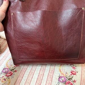 Elegant Brown Leather Tote Bag